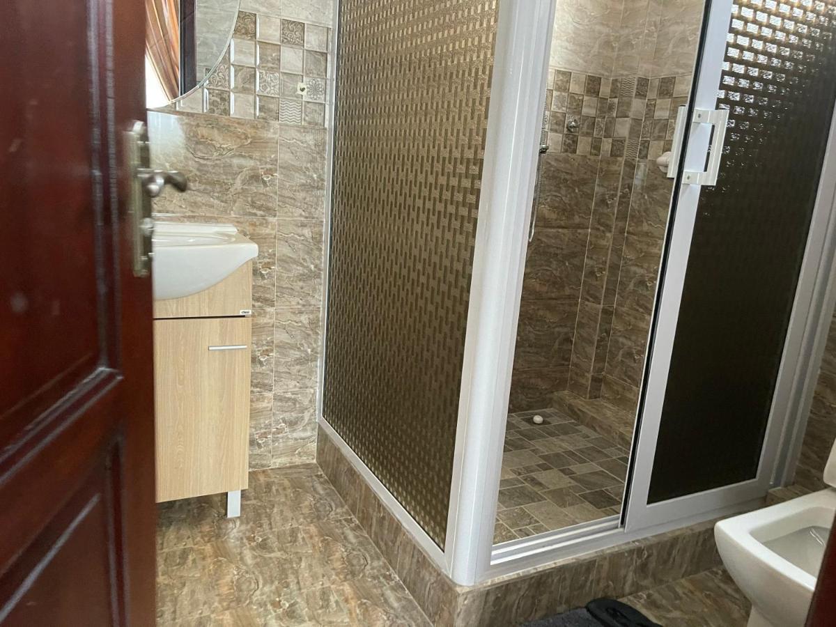 Exotic Palace Hotel 特马 外观 照片