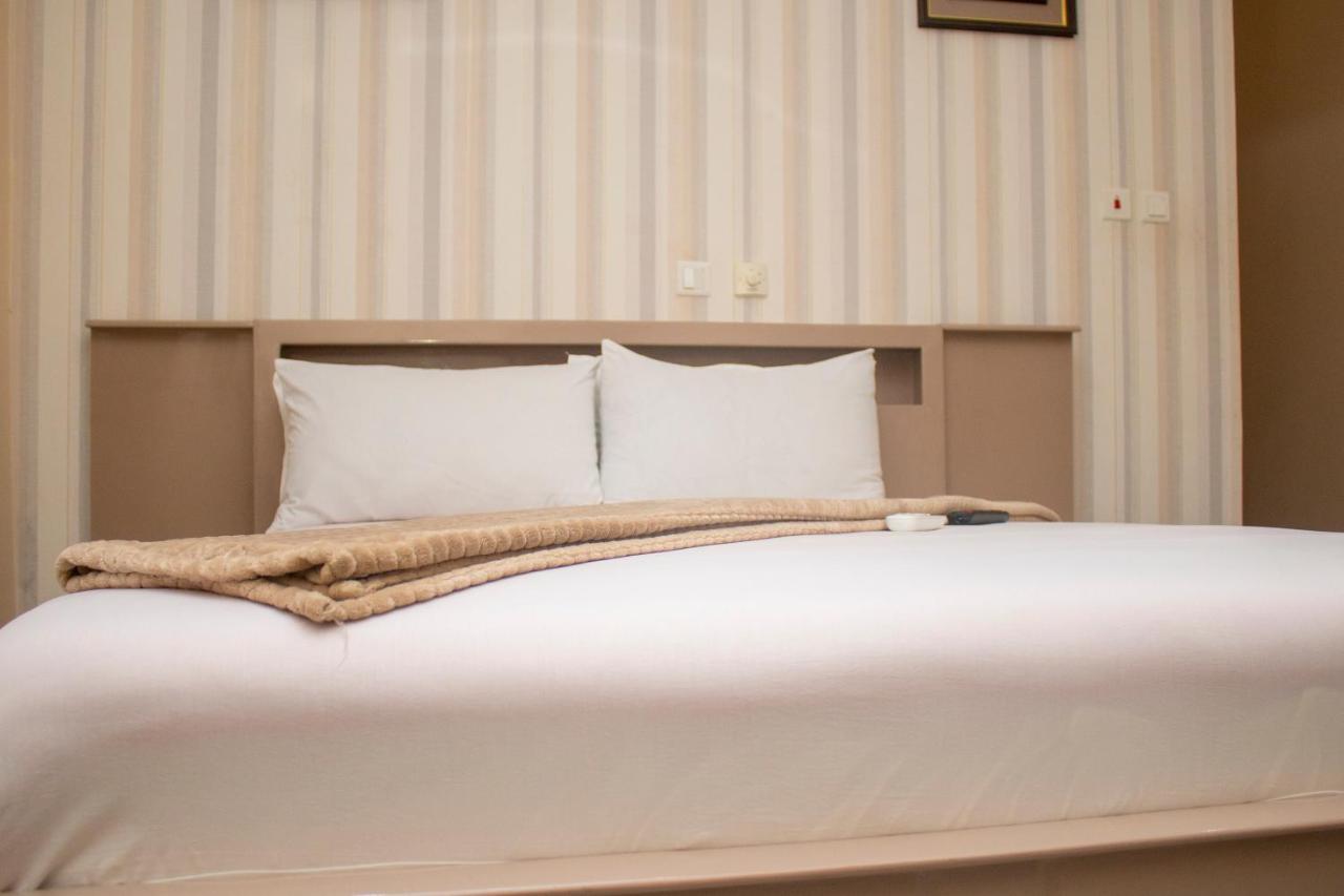 Exotic Palace Hotel 特马 外观 照片