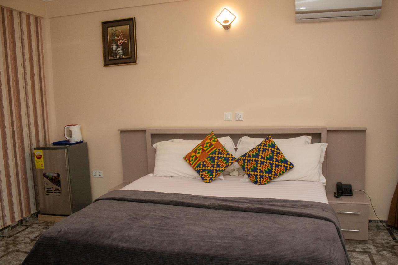 Exotic Palace Hotel 特马 外观 照片